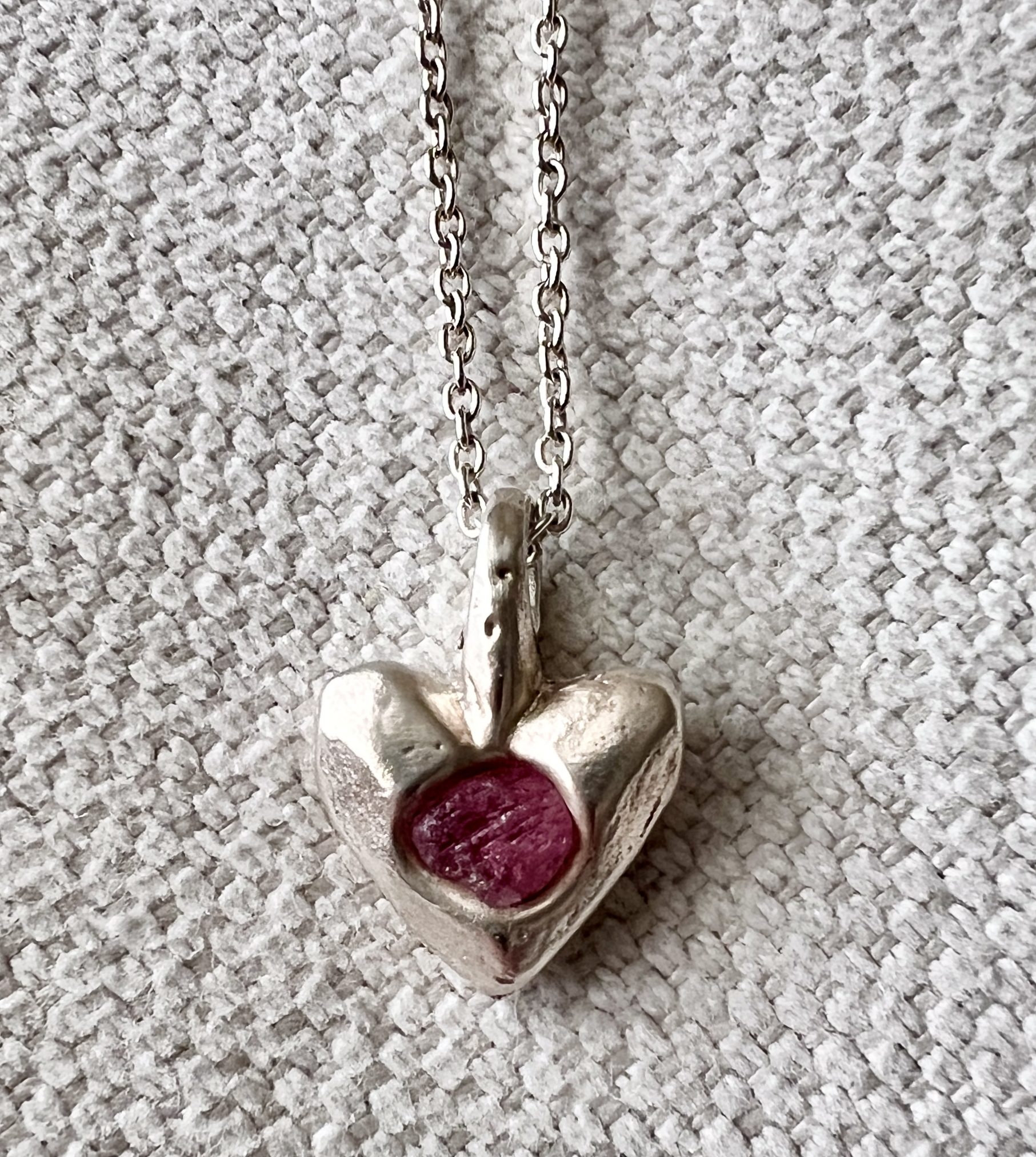 Chiselled Heart Pendant with Pink Raw Sapphire